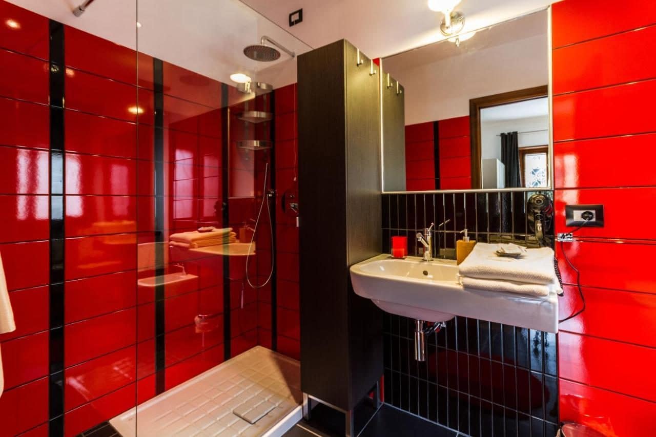 Une salle de bains. © L'Angolo Cortese