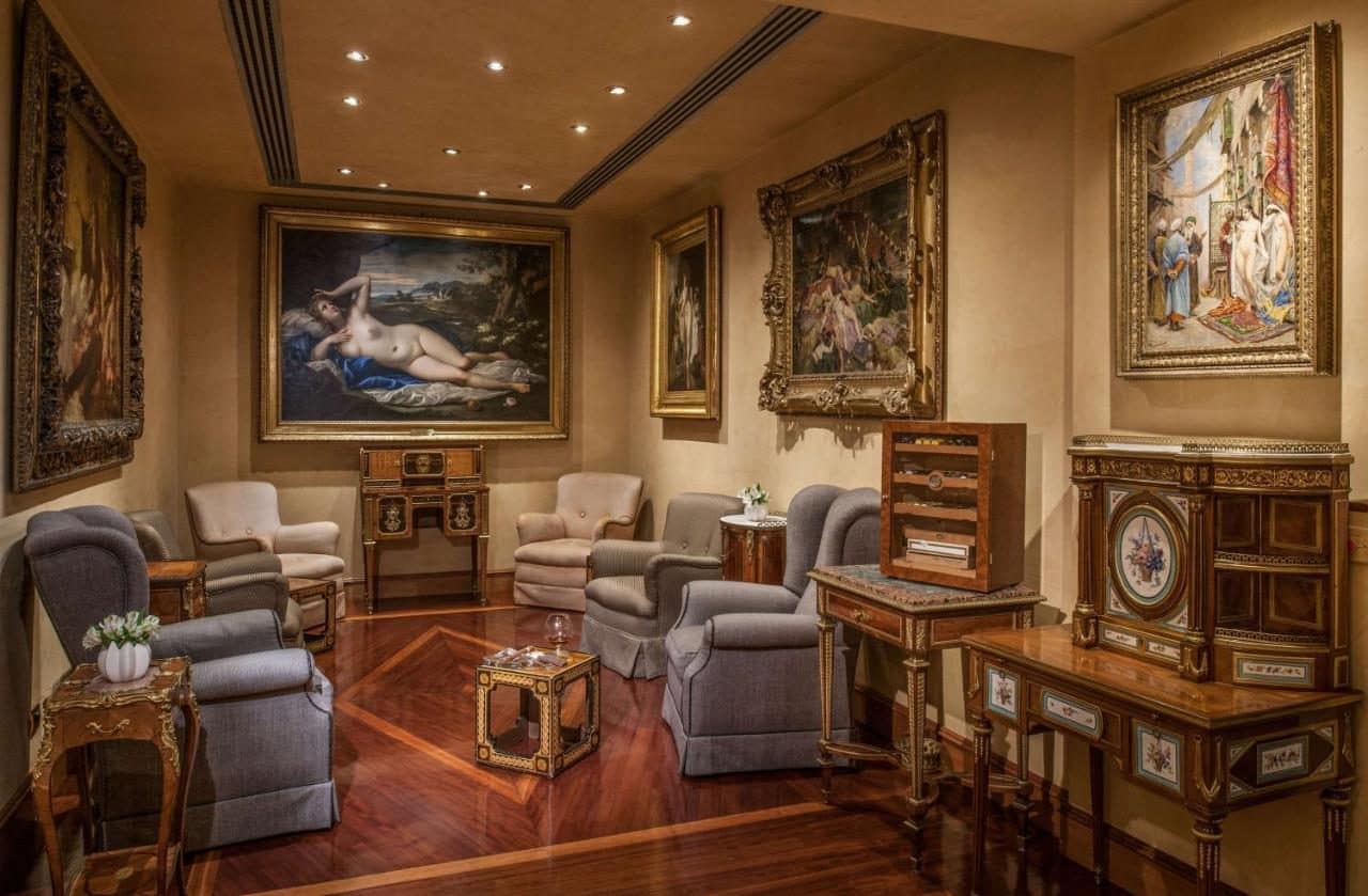 Un salon et sa collection d'art. © Rome Cavalieri